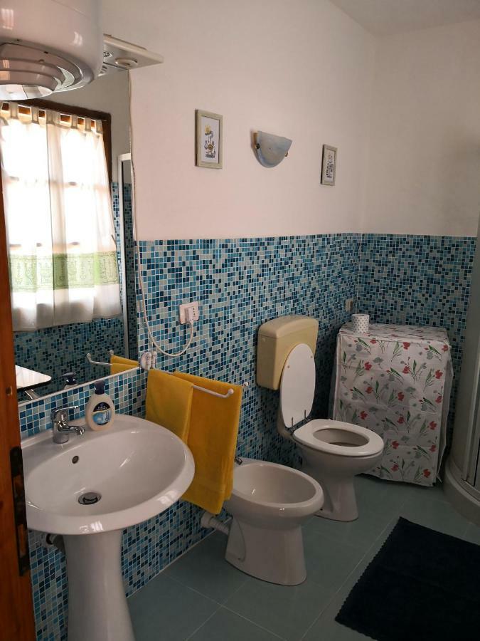 Villa L'Oleandro Oliena Eksteriør bilde